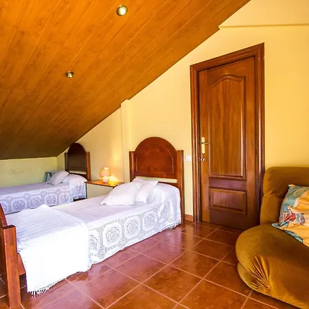 Nature, Pool, Tennis, Aircon Only 15 Minutes To Barcelona! Villa